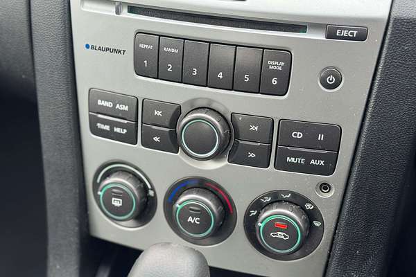 2009 Holden Commodore Omega VE