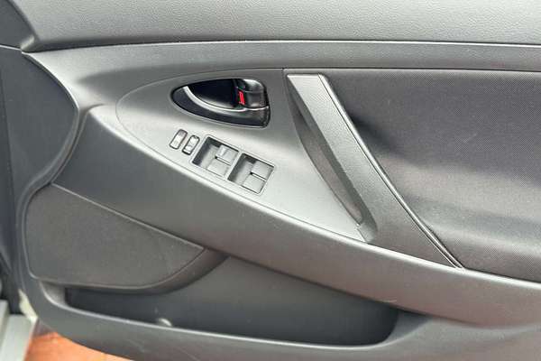 2011 Toyota Camry Altise ACV40R