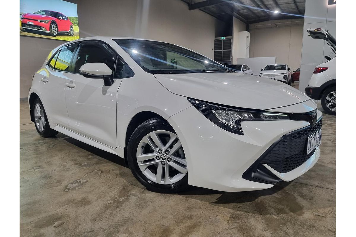 2020 Toyota Corolla Ascent Sport MZEA12R