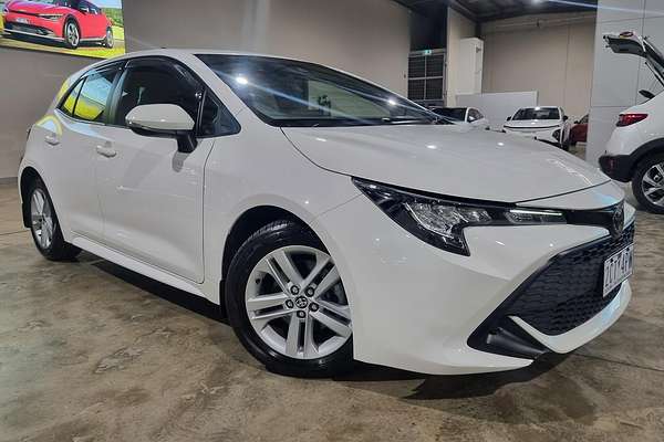 2020 Toyota Corolla Ascent Sport MZEA12R
