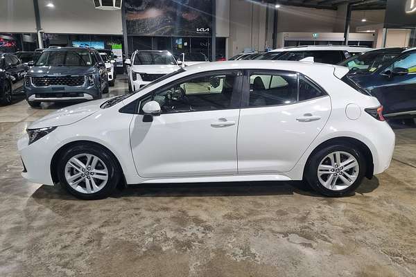 2020 Toyota Corolla Ascent Sport MZEA12R