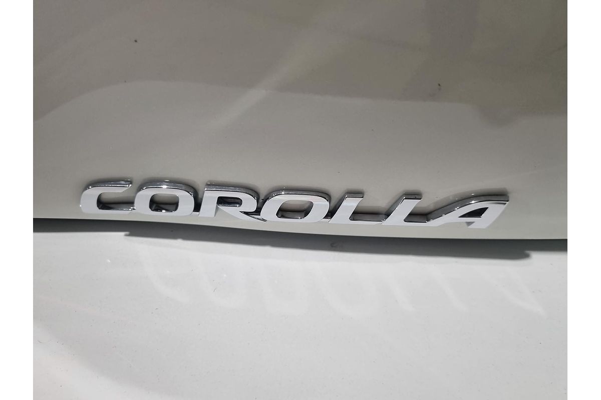 2020 Toyota Corolla Ascent Sport MZEA12R