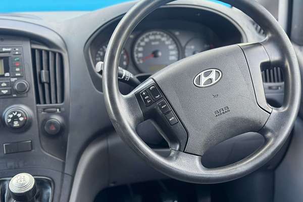 2013 Hyundai iLoad  TQ-V