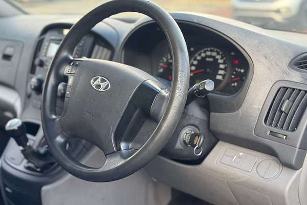2013 Hyundai iLoad  TQ-V