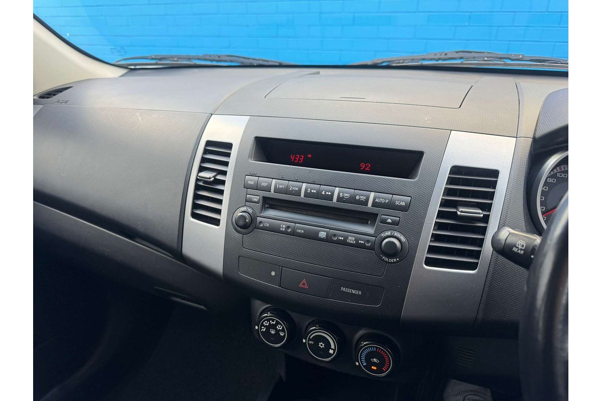2007 Mitsubishi Outlander LS ZG