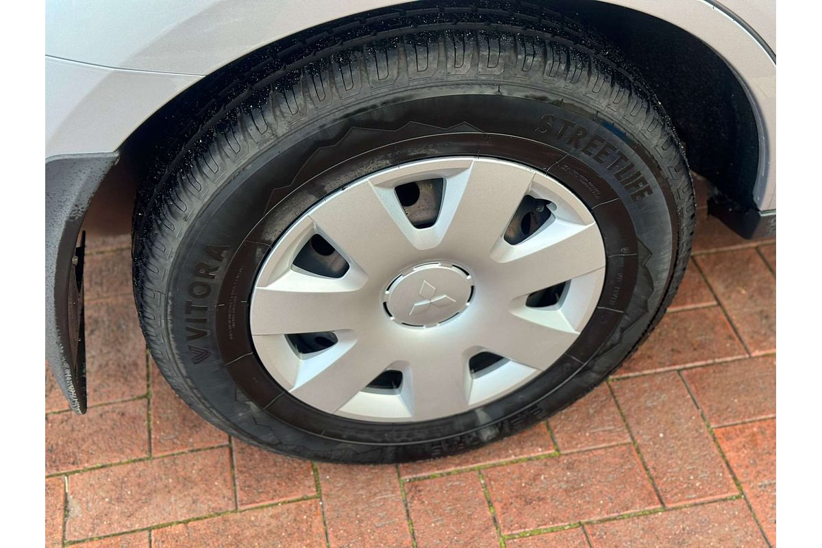 2007 Mitsubishi Outlander LS ZG