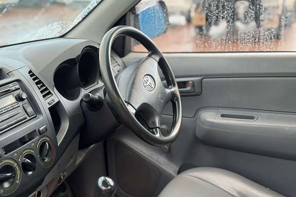 2005 Toyota Hilux Workmate TGN16R Rear Wheel Drive