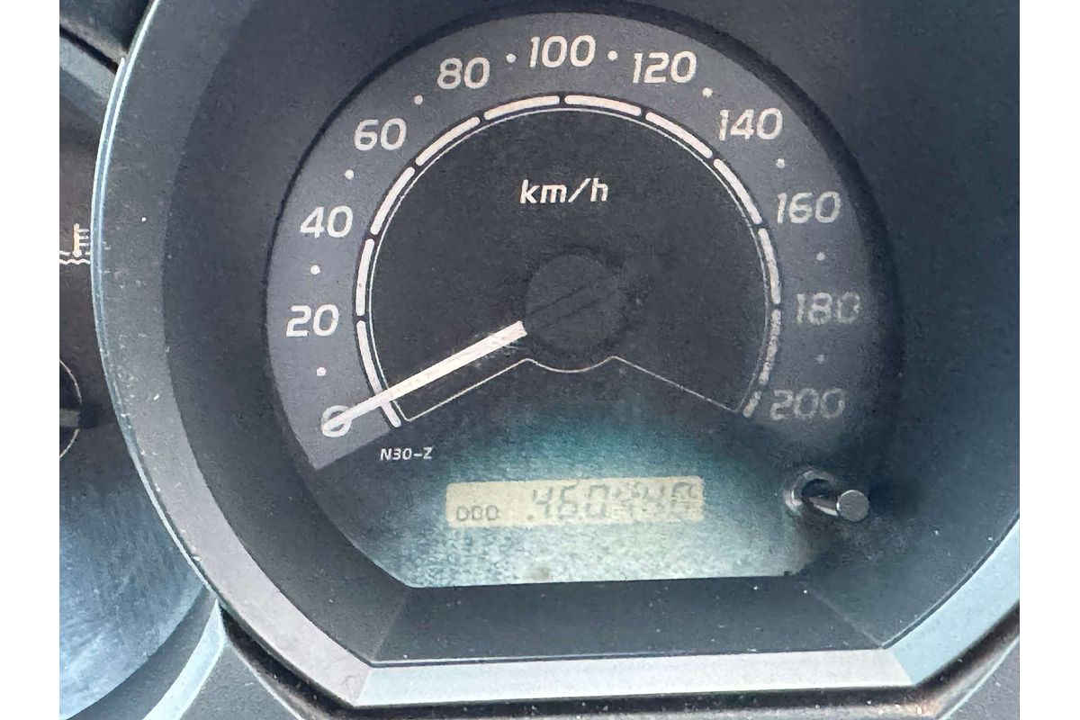 2005 Toyota Hilux Workmate TGN16R Rear Wheel Drive