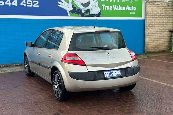 2007 Renault Megane Expression II B84 Phase II