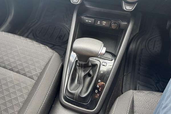 2017 Kia Rio S YB