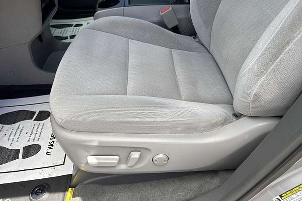 2016 Toyota SIENNA LE