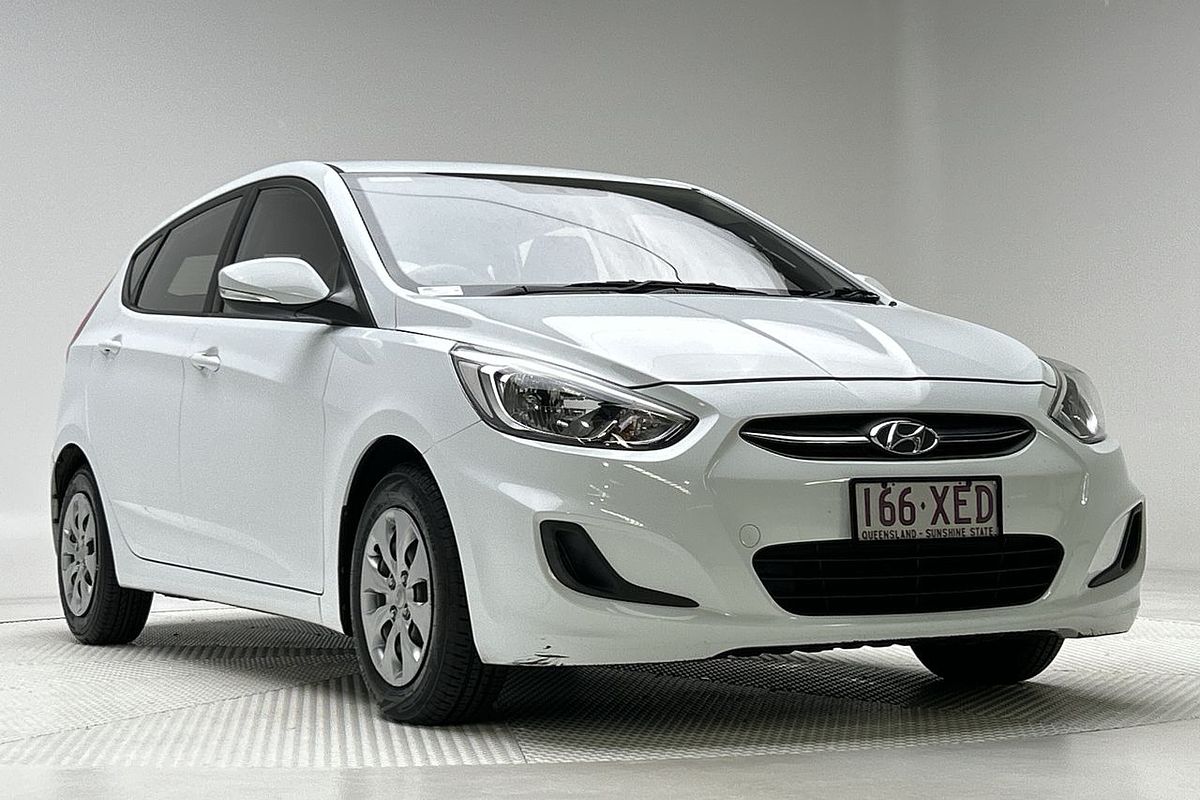 2016 Hyundai Accent Active RB4