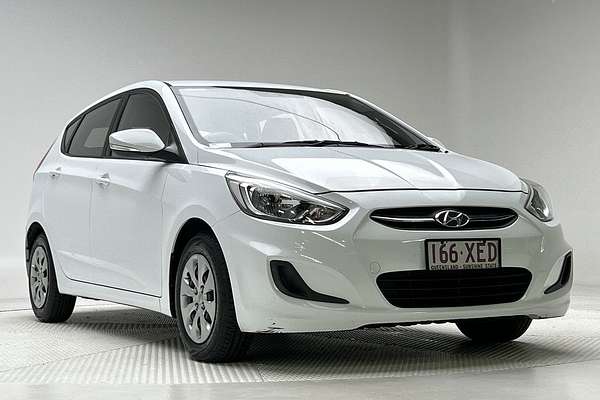 2016 Hyundai Accent Active RB4