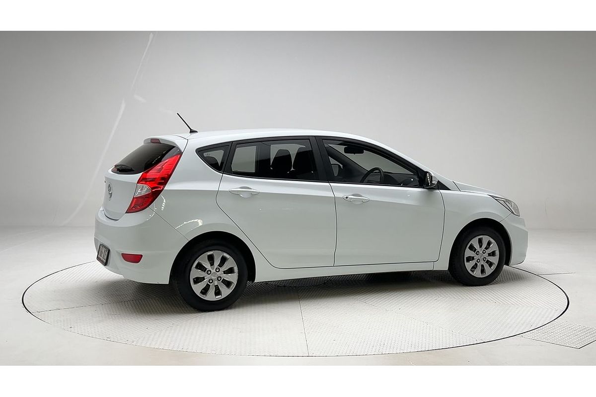 2016 Hyundai Accent Active RB4