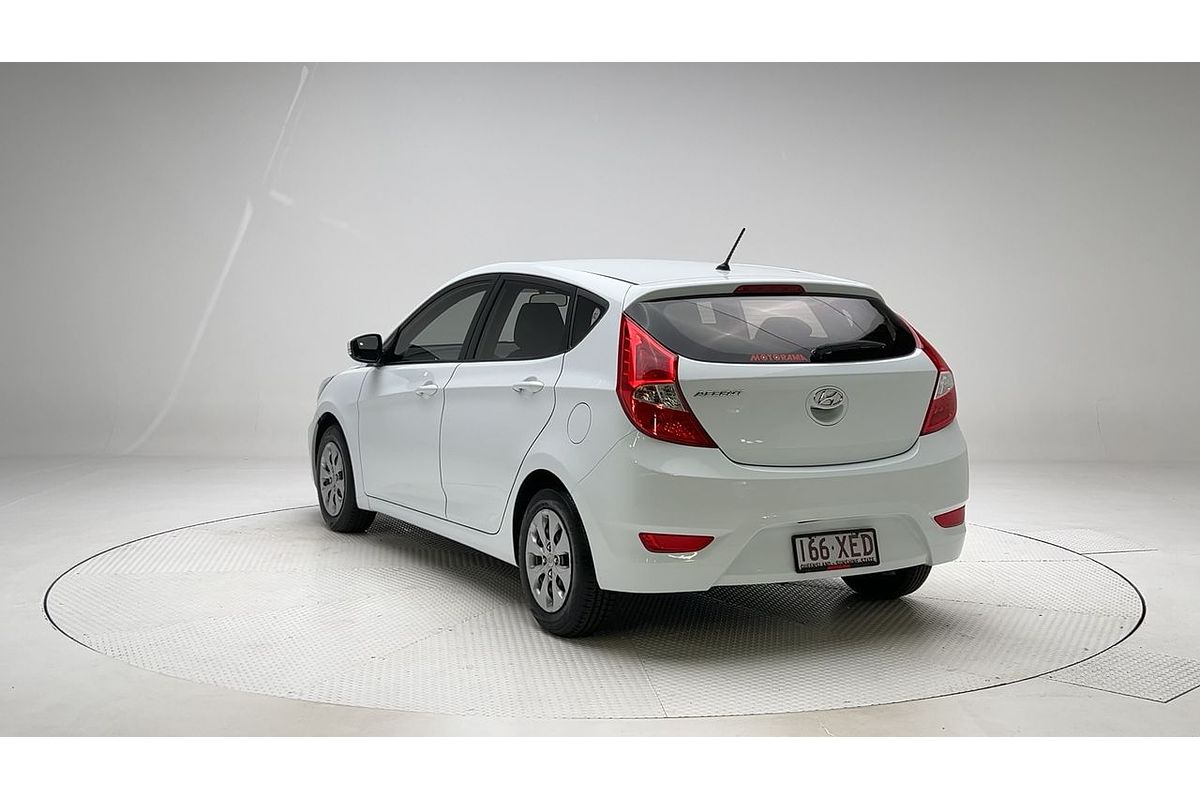 2016 Hyundai Accent Active RB4