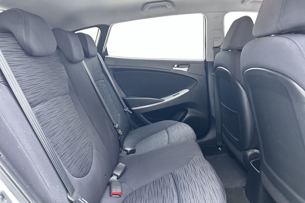 2016 Hyundai Accent Active RB4