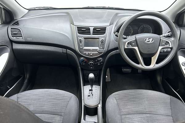2016 Hyundai Accent Active RB4