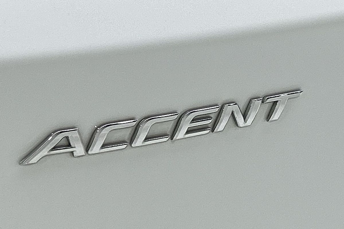2016 Hyundai Accent Active RB4