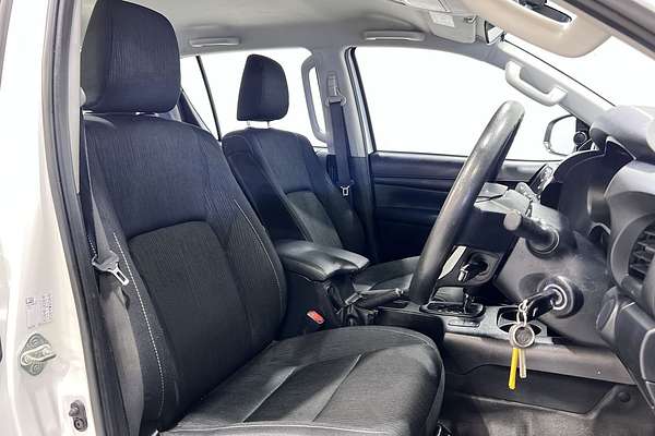 2023 Toyota Hilux SR GUN126R 4X4