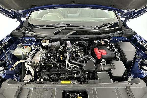 2024 Nissan X-TRAIL ST-L T33