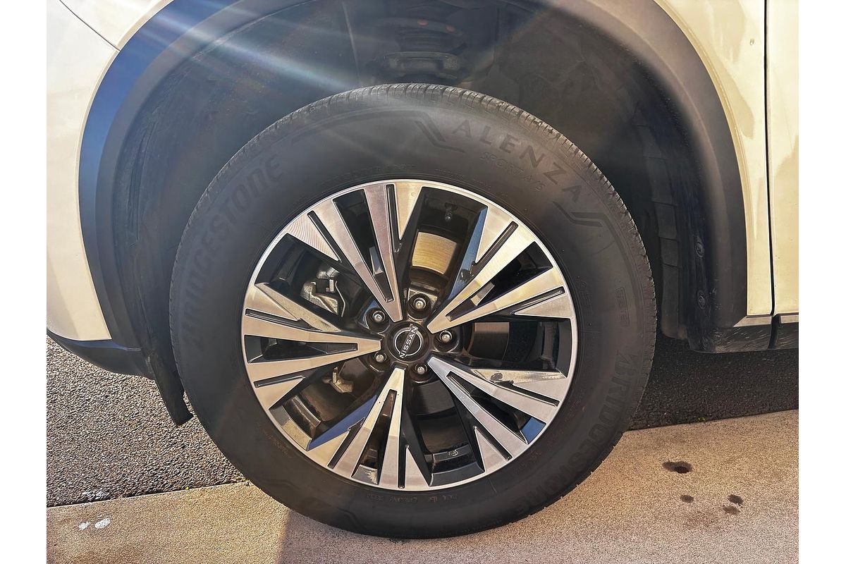 2024 Nissan X-TRAIL ST-L T33