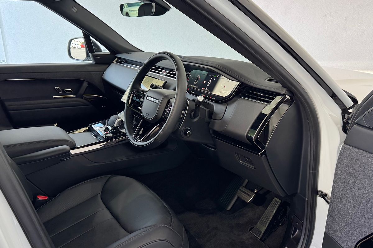 2025 Land Rover Range Rover Sport D300 Dynamic SE L461