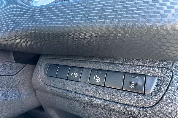 2017 Peugeot 2008 Allure A94