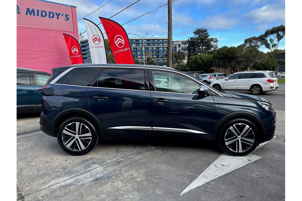 2019 Peugeot 5008 GT P87