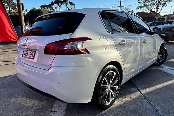 2014 Peugeot 308 Allure T9