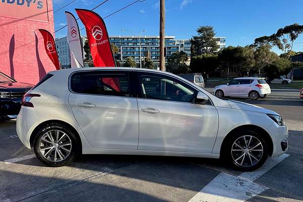 2014 Peugeot 308 Allure T9