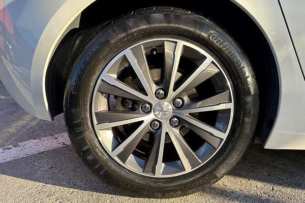 2014 Peugeot 308 Allure T9