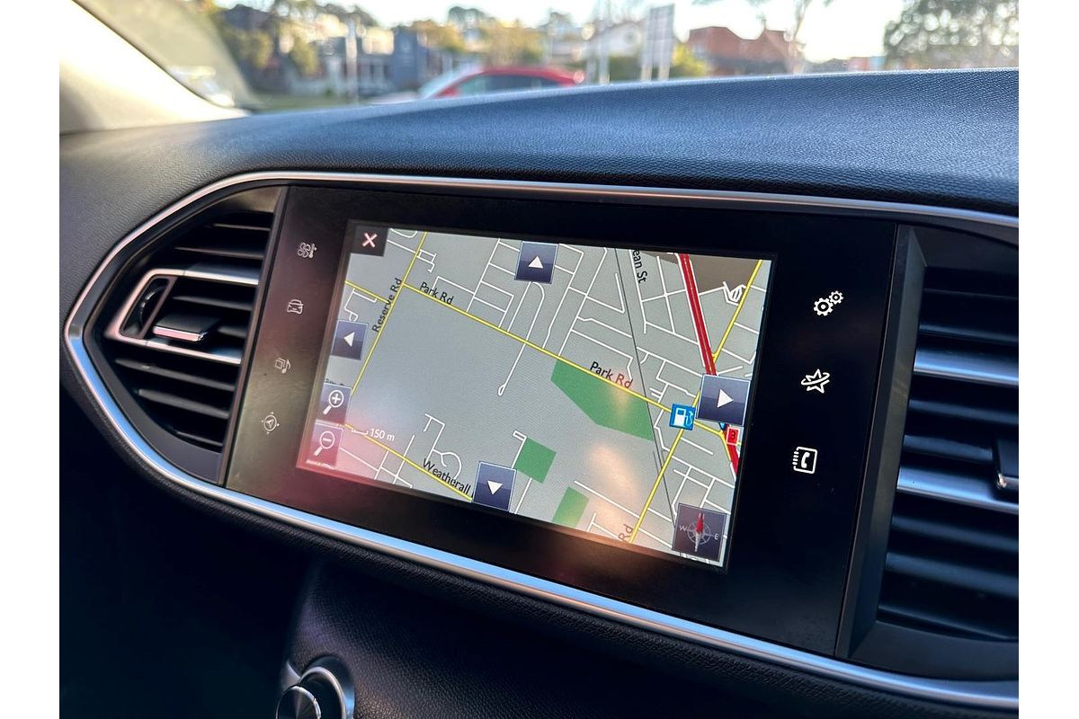 2014 Peugeot 308 Allure T9
