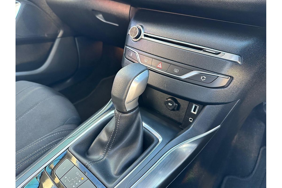 2014 Peugeot 308 Allure T9