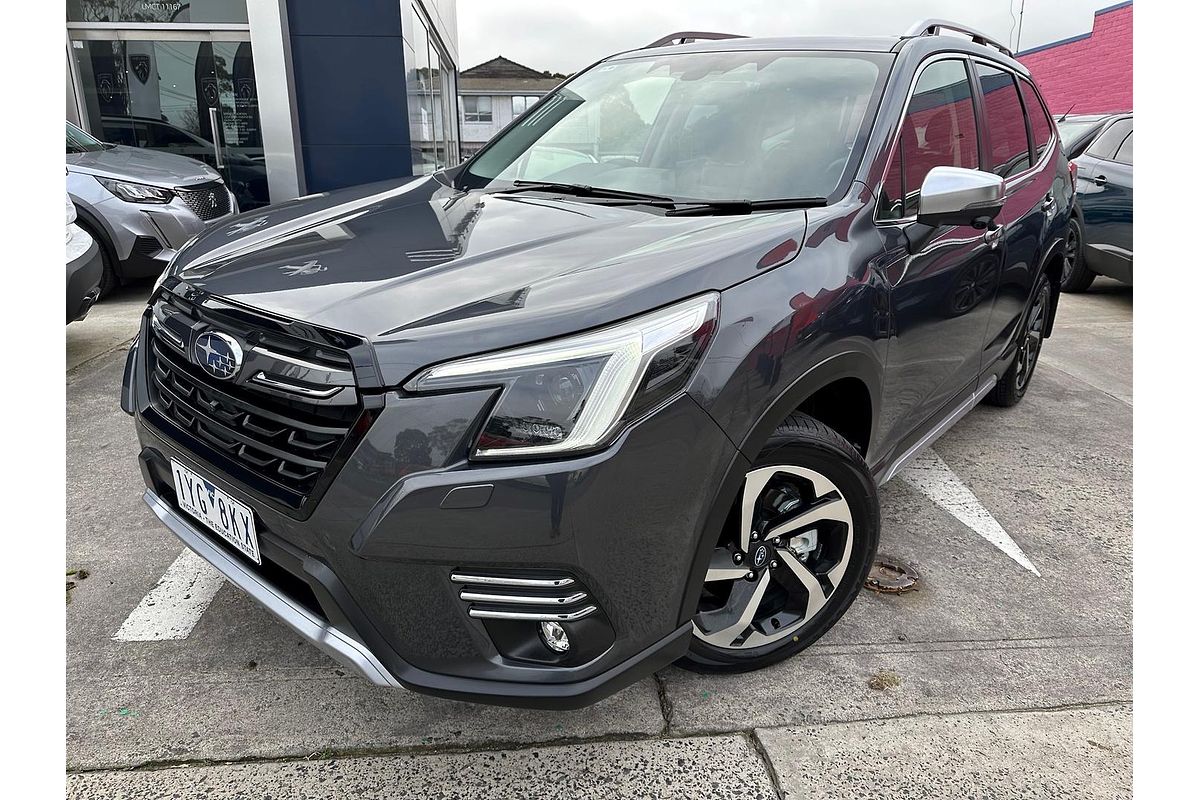 2022 Subaru Forester 2.5i-S S5