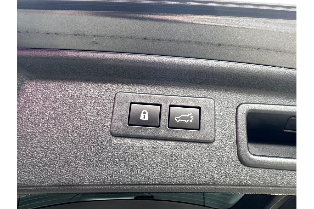 2022 Subaru Forester 2.5i-S S5