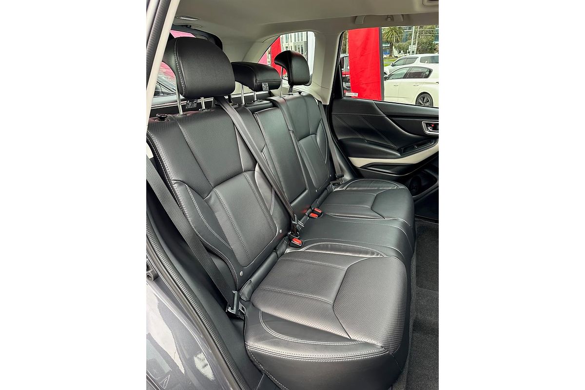2022 Subaru Forester 2.5i-S S5