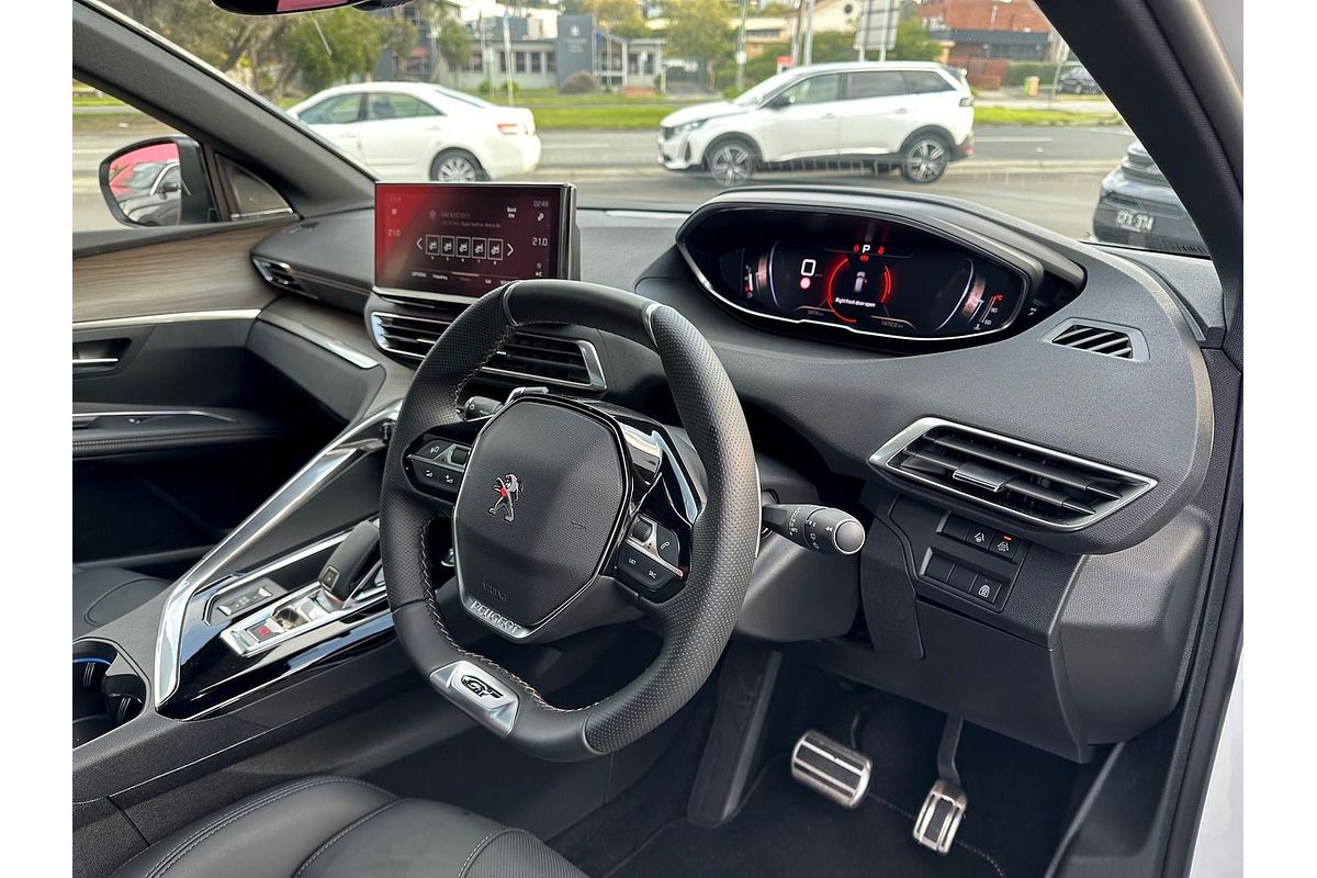 2022 Peugeot 3008 GT Sport P84