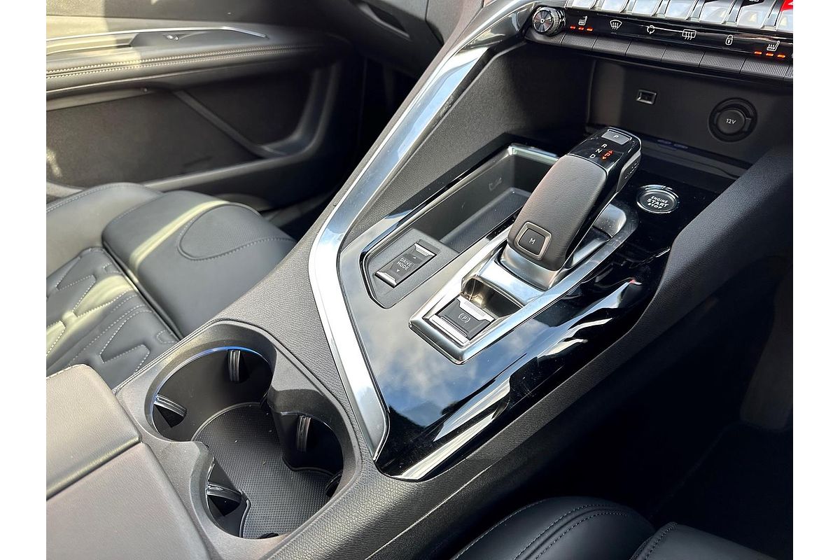 2022 Peugeot 3008 GT Sport P84