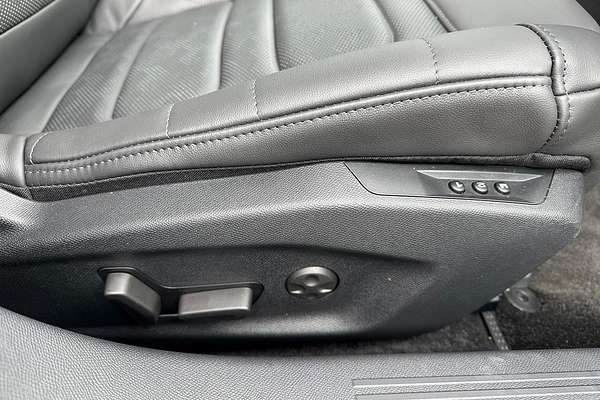 2022 Citroen C5 X Shine E43