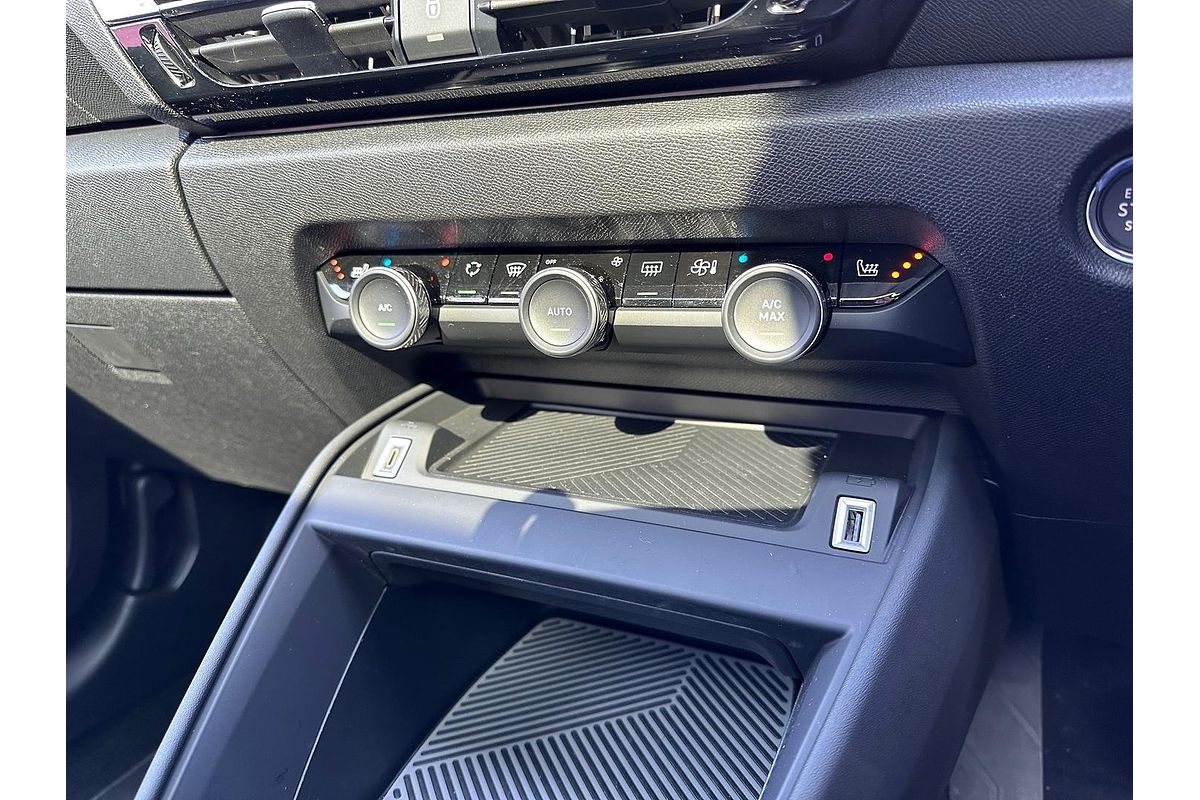 2022 Citroen C4 Shine C41