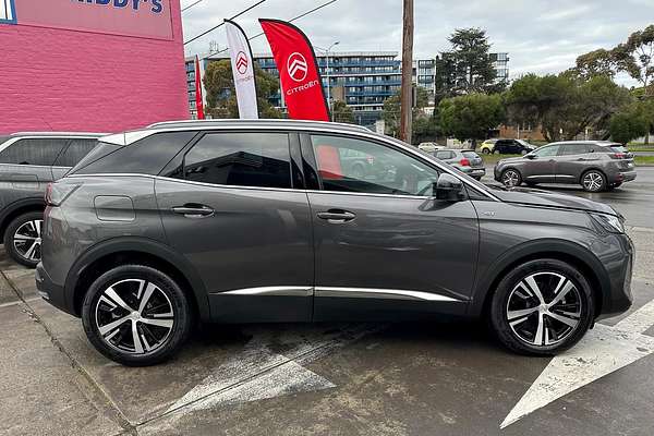 2022 Peugeot 3008 GT P84