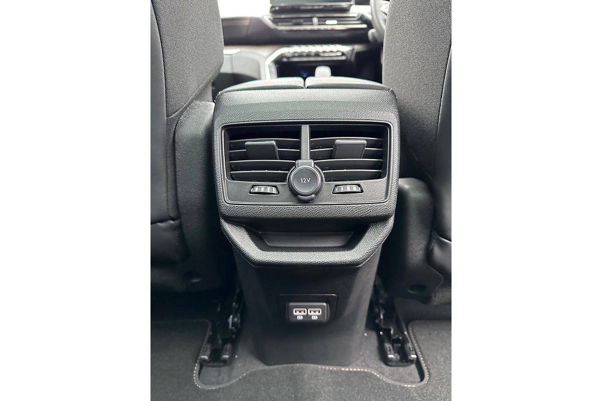 2022 Peugeot 3008 GT P84