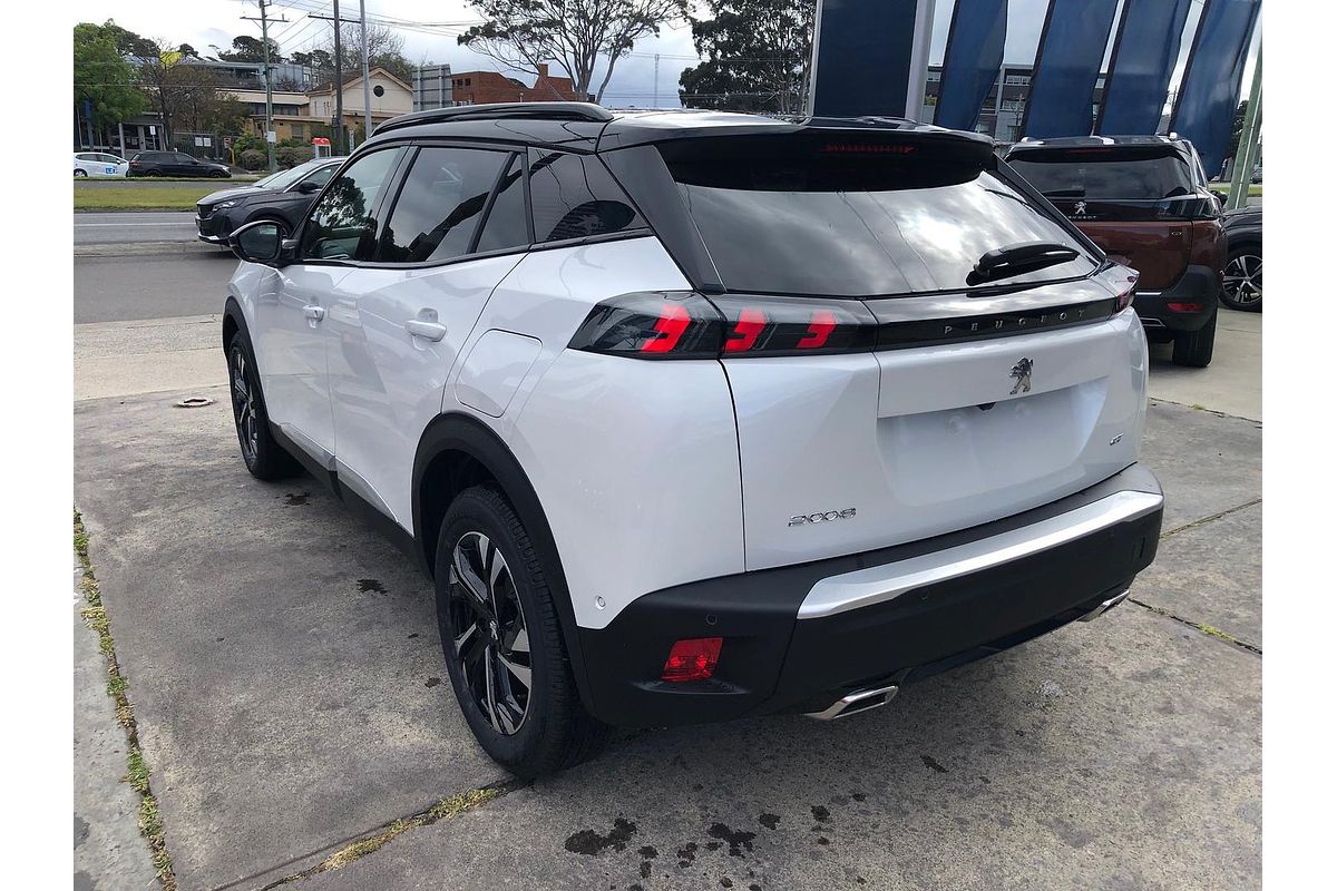 2022 Peugeot 2008 GT P24