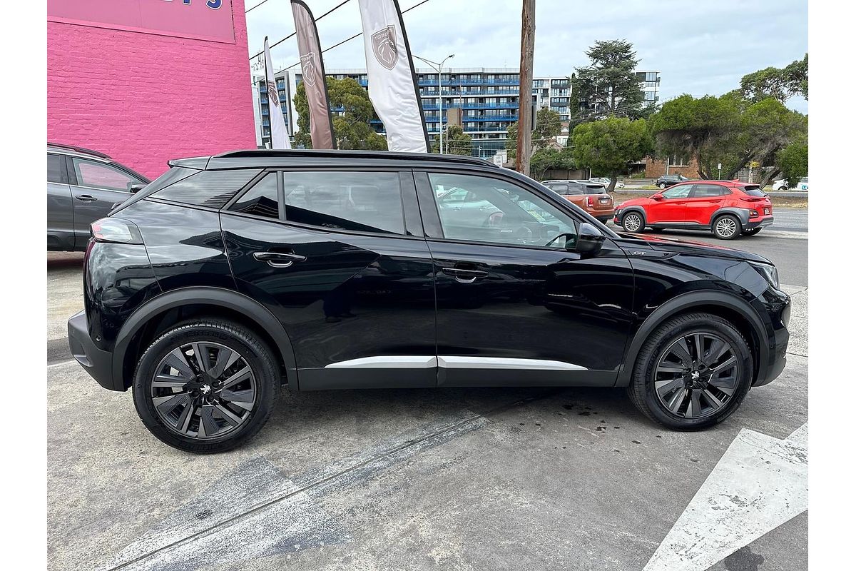 2022 Peugeot 2008 GT Sport P24