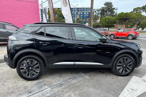 2022 Peugeot 2008 GT Sport P24