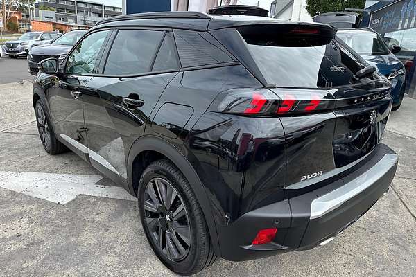 2022 Peugeot 2008 GT Sport P24
