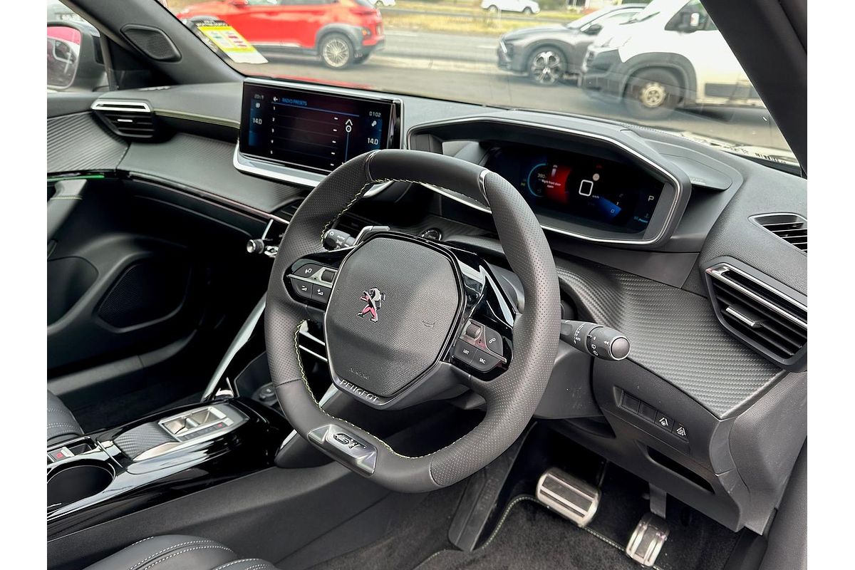 2022 Peugeot 2008 GT Sport P24