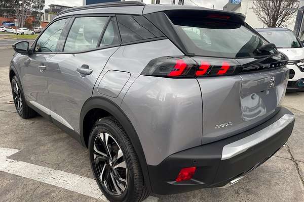 2022 Peugeot 2008 Allure P24