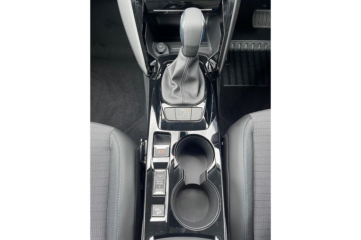 2022 Peugeot 2008 Allure P24