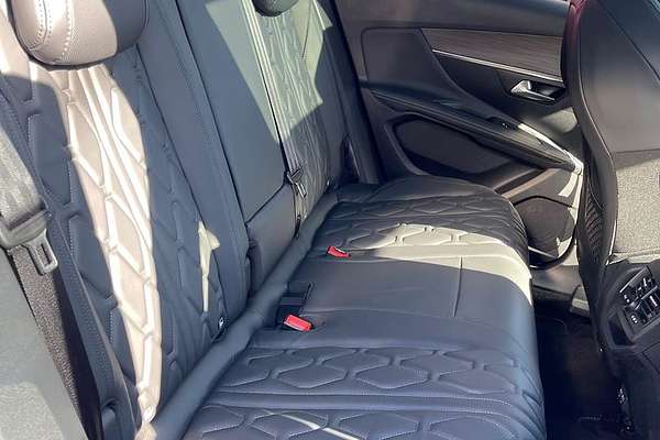 2022 Peugeot 3008 GT Sport Plug-In Hybrid AWD P84